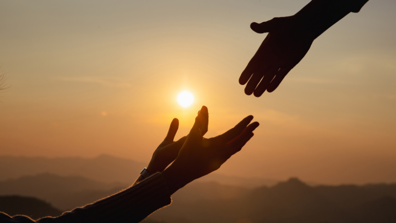 Jose Eduardo de Oliveira e Silva destaca como a Mariologia contemporânea fortalece a formação espiritual cristã através do exemplo de Maria.