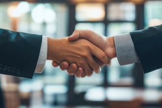 As negociações em Houston para a compra de equipamentos brasileiros para refinarias do Kuwait ganham relevância com a visão estratégica de Paulo Roberto Gomes Fernandes.